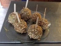 Granola Candy Apples by lynnie