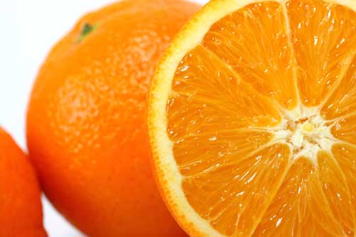Oranges contain vitamin c which may help in fat loss