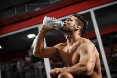 How Hydration Affects Strength-Training Performance