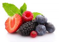 5 Scientifically Backed Reasons to Eat Berries