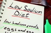 Is a low sodium diet a good idea and how many grams of sodium should you have?