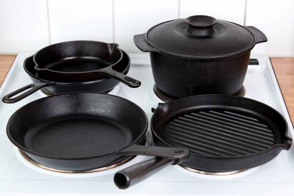 How to Clean a Cast-Iron Skillet, Pan, or Pot - Safe and Easy