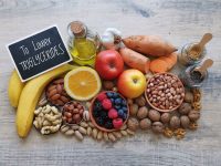 Foods that can lower Triglycerides